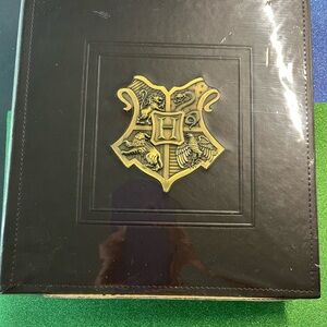 Harry Potter Hogwarts Crest Photo Album – Faux Leather – New Sealed